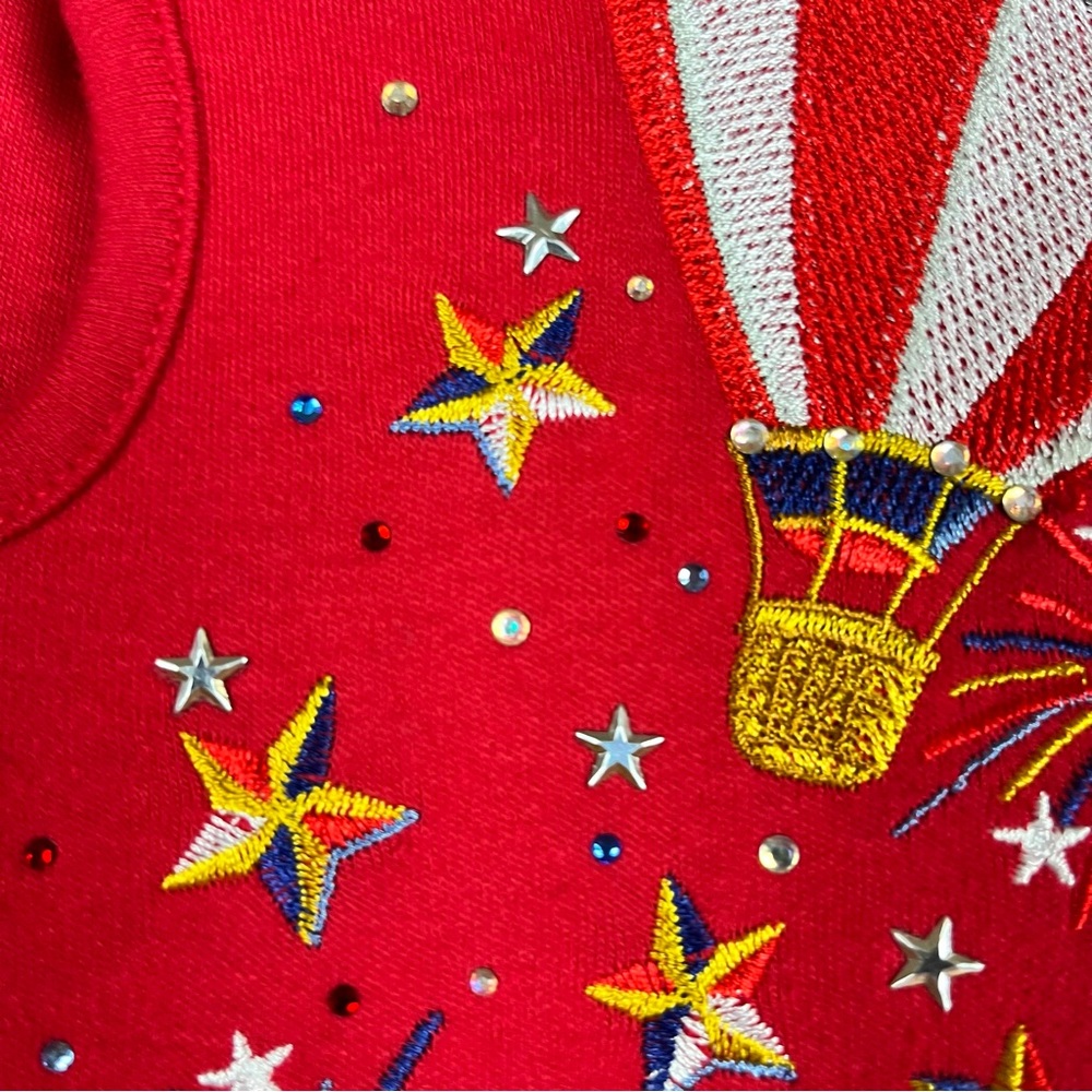 Quacker Factory by Jeanne Bice Embellished Hot Air Balloon Patriotic Top - Picture 7 of 15